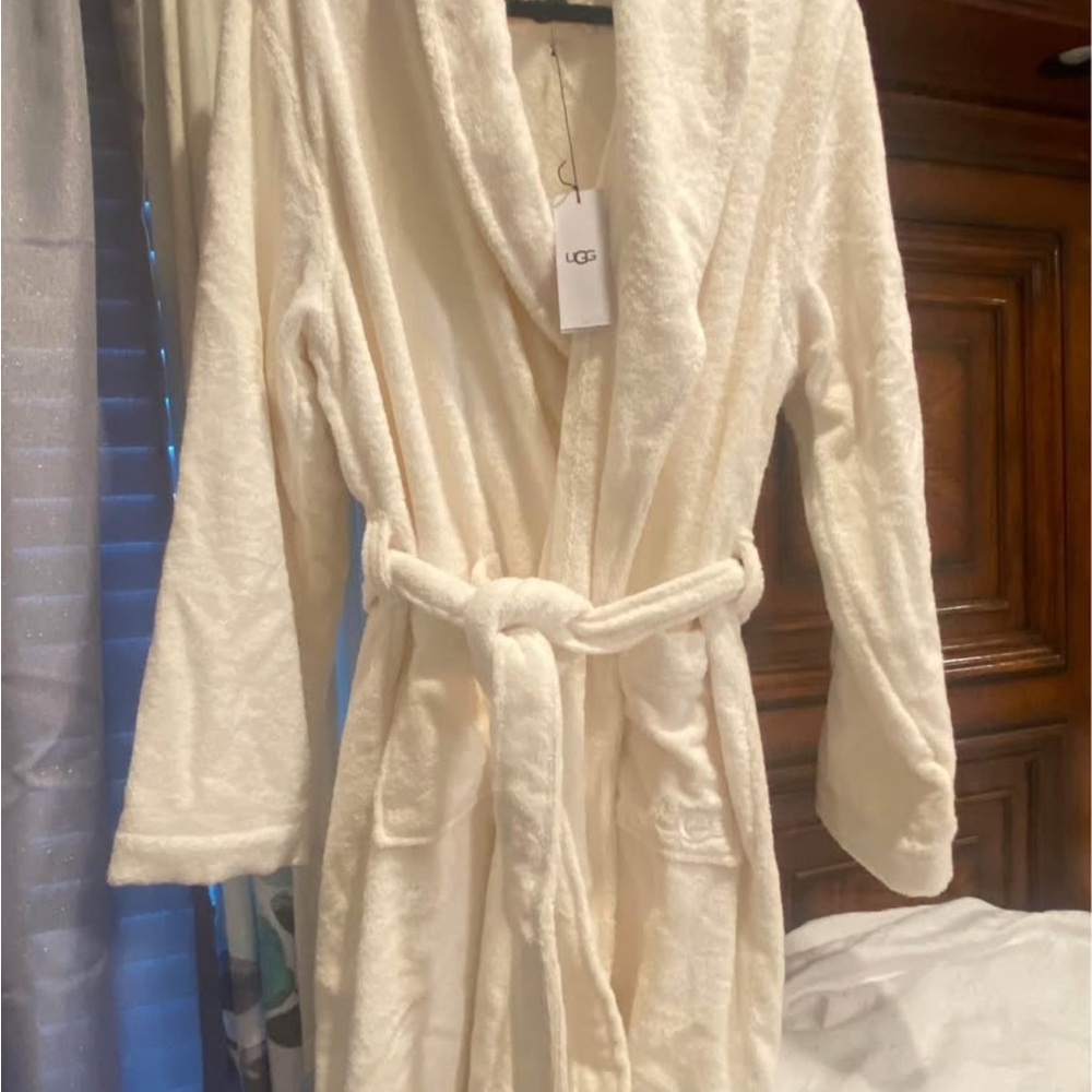 UGG Lenore Terry Robe